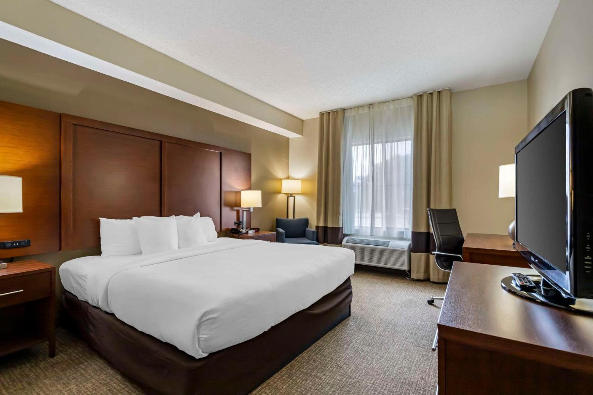 Comfort Inn & Suites Seguin Buitenkant foto